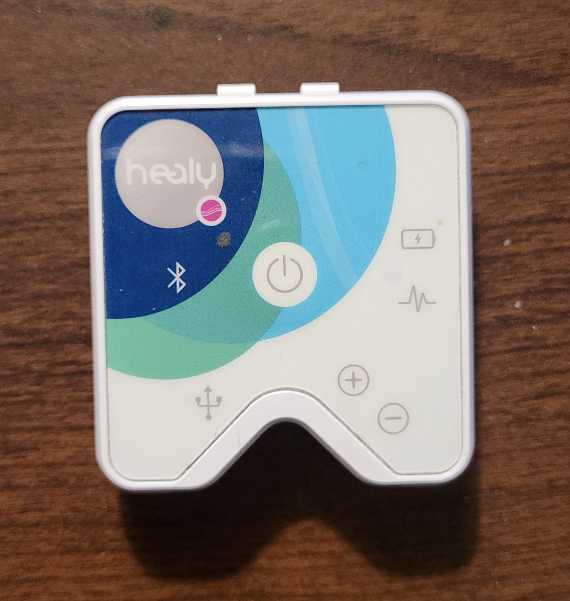 petit boitier carré servant pour la biorésonance